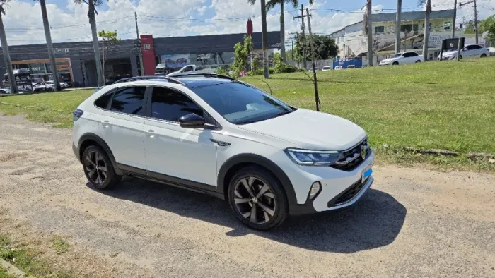 Volkswagen Nivus Highline 1.0 200 TSI Flex AUT 2024