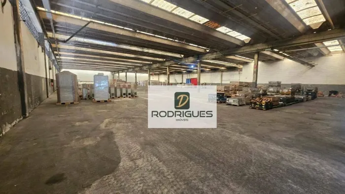 Galpão para alugar, 2500 m² por R$ 50.000,00/mês - Vila Alice - Diadema/SP