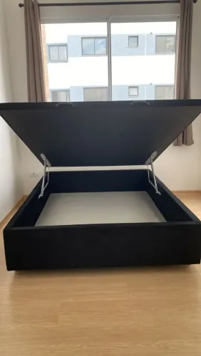 Box Baú com Amplo Espaço Interno