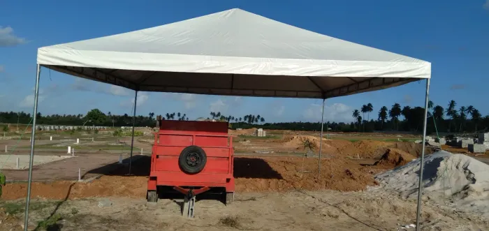 Tenda para eventos e comércio