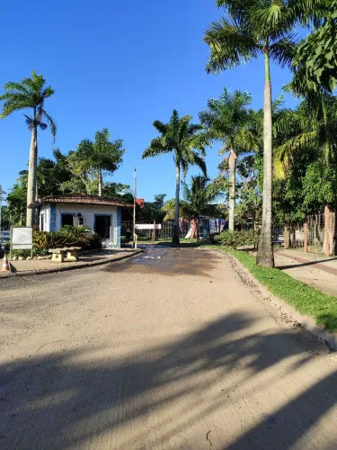 VENDO TERRENO EM PRAIA GRANDE FUNDÃO