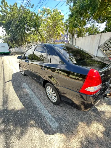 Toyota Etios XLS Sedan 1.5 Flex 16V 4P Mec. 2014