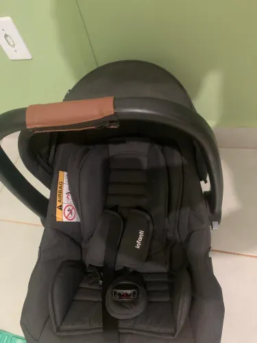Bebê conforto zion nunca usado! Novo