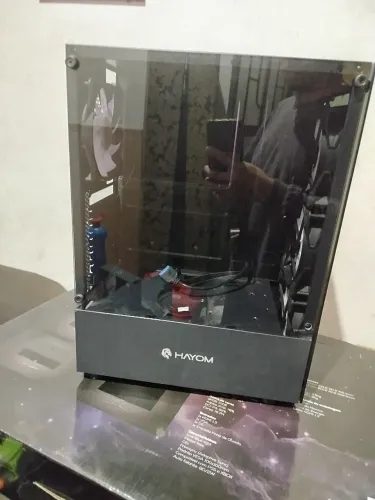 Gabinete gamer Mid tower