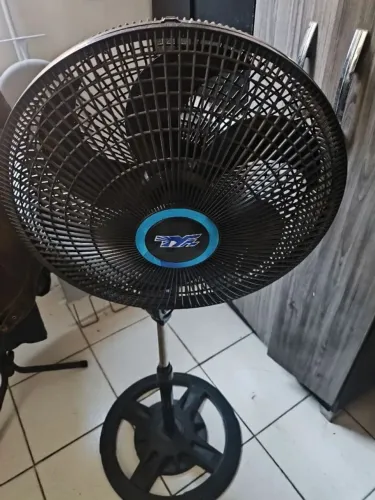 Ventilador Tyf seminovo