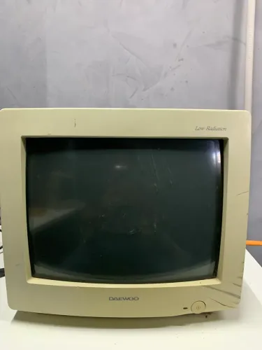 MONITOR CRT BANCO
