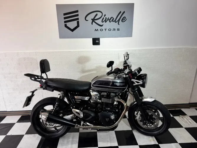 TRIUMPH SPEED TWIN 1200