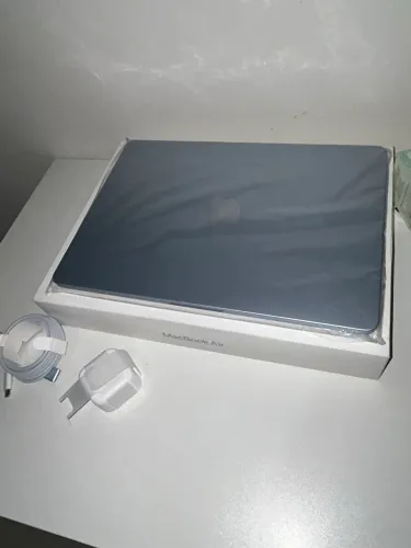 MacBook Air M5 512GB 16GB RAM