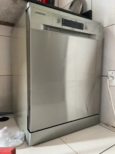 Maquina de Lavar Louças 14 serviços
