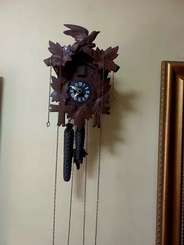 Relógio cuco original estilo colonial