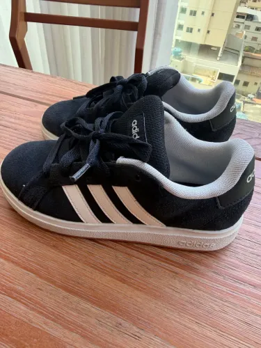 Tênis infantil Adidas