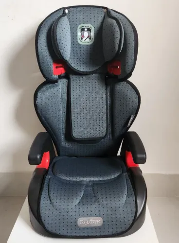 Cadeira Infantil Automotiva Peg-Pérego Protege 2 em 1 - 15 a 36 kg
