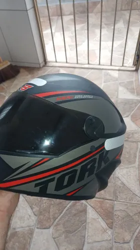 Capacete Pro Tork R8 ainda sem uso