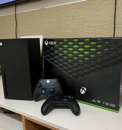 Console Xbox Séries X 1 TB Preto