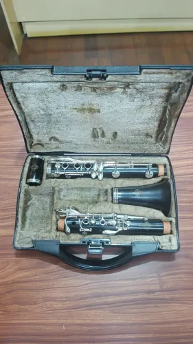 Clarinete Buffet Crampon E10