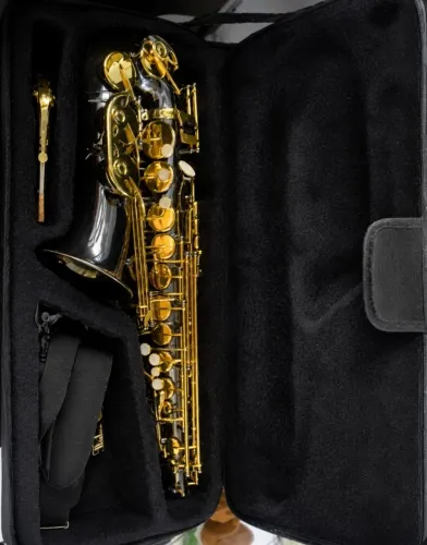 Saxofone alto mi bemol 