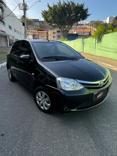 Toyota Etios XS 1.5 Flex 16V 5P Mec. 2016