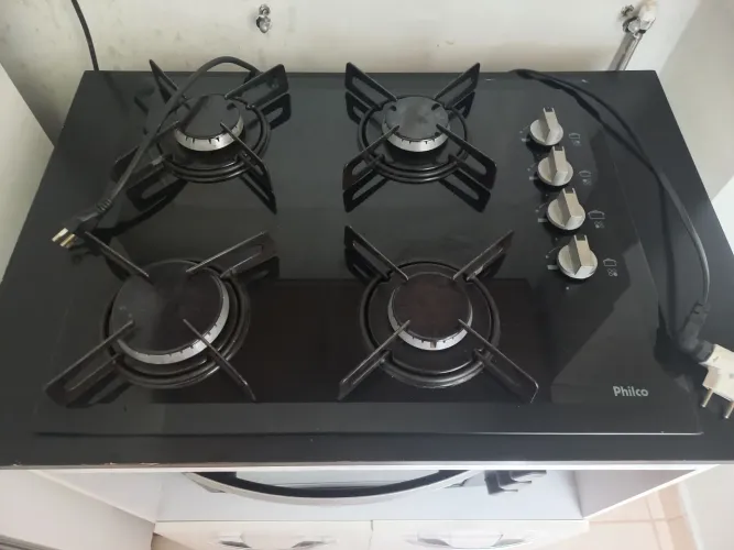 Vendo fogão,forno e balcão 