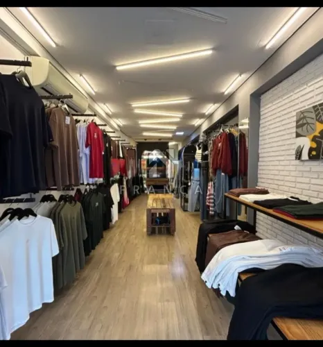 Ponto Comercial Estratégico no Centro ? 100m² AC ? Em Frente ao Shopping e Próximo à Rodov