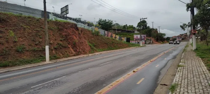 Lote / Terreno com 1 quarto à venda em Santa Luzia