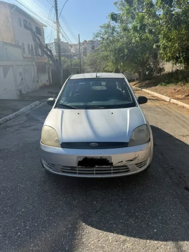 Ford Fiesta Sedan 1.0 8V Flex 4P 2007