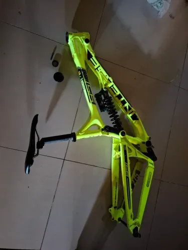 Quadro intense evo original 27.5 951