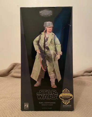 Star Wars- Sideshow - Endor Rebel Commando Sergeant - 1/6 Scale Figure - 12 polegadas
