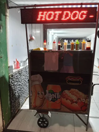 Carro hot dog completo