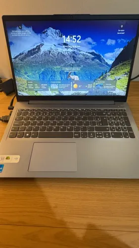 Lenovo IdeaPad 3 i5 11ª Geração | 8GB RAM | SSD 256GB | Excelente Estado