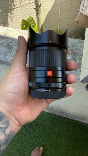 Vendo lente Viltrox 23mm 1.4 Sony