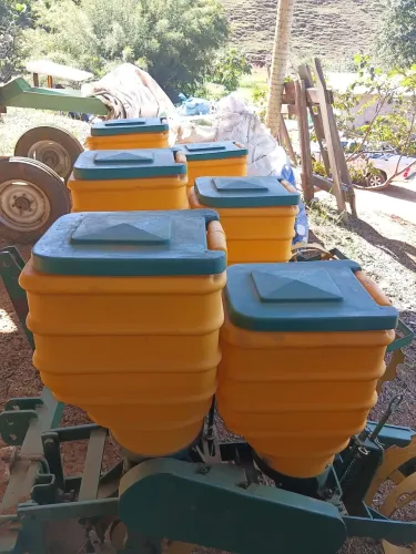 Plantadeira tatu ,vendo