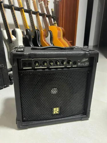 Amplificador Guitarra Staner Kute25