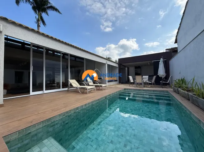 Casa no Pedra Verde: Piscina, Área Gourmet e 4 Suítes