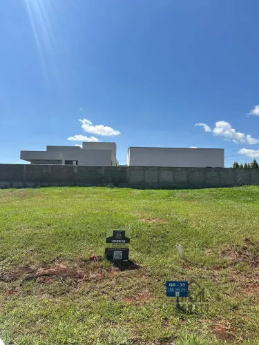 LOTE A VENDA NO JARDINS CAPRI 268M² - POR R$ 250MIL - GRANDE OPORTUNIDADE