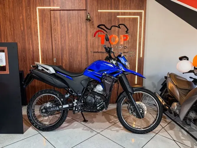 Yamaha XTZ 250 Lander 2023 | Apenas 9 mil KM | Manual + Chave Reserva