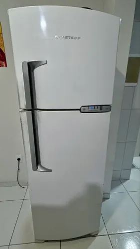 Geladeira branca frost free brastemp