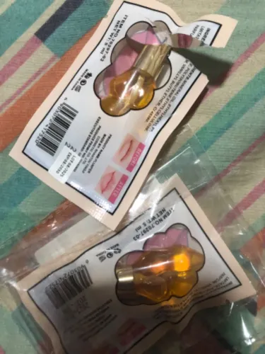 Dois KISS BEAUTY Óleo Labial - aumenta os lábios