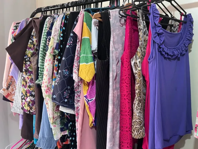 Roupas para revenda em brechós 