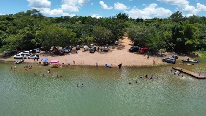 Vendo ou Troco Rancho Corumbá III 
