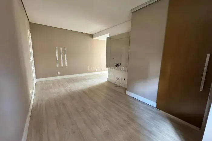 Apartamento à venda no bairro Santo Agostinho