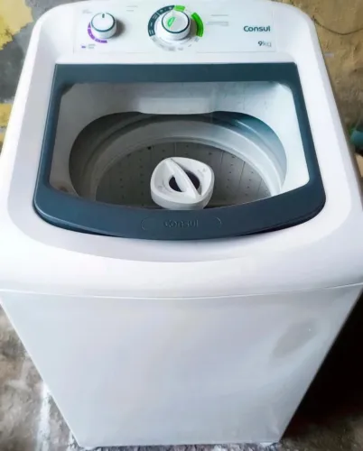 Máquina Consul facilite 9 KG semi-nova entrego aceito cartão