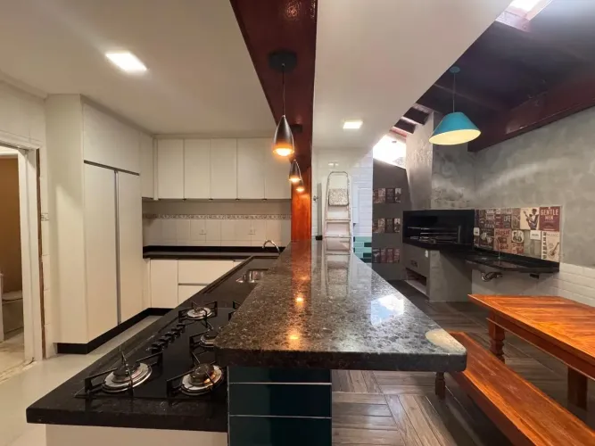 Casa de condominio Jardim Europa disponível para venda
