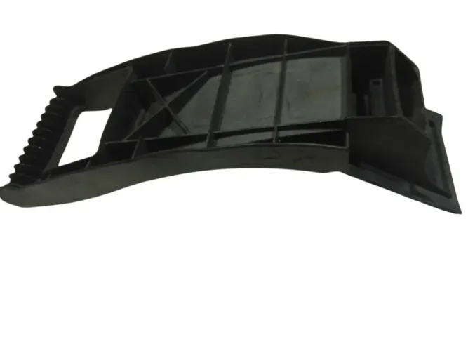 Guia Parachoque Dianteiro Chevrolet Corsa 1996 2001