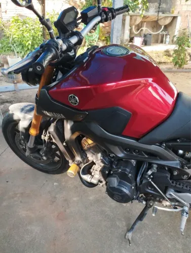 MT 09