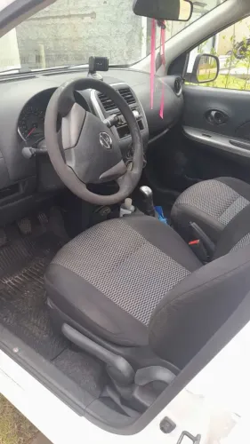Nissan March S 1.0 12V Flex 5P 2016