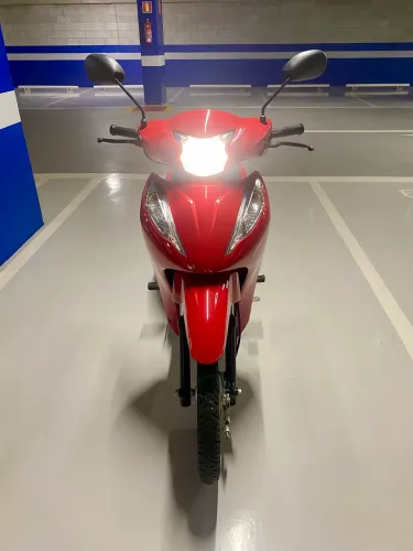 Honda Biz 125 es 2026
