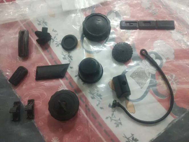 Peças gol 82 .... Pequenos detalhes RS 5,00