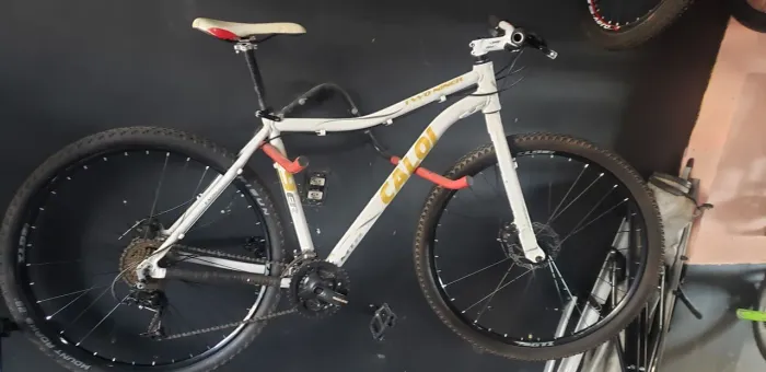 Bicicleta Mountain Bike Aro 29 24V Caloi Two Niner Conservado Revisada