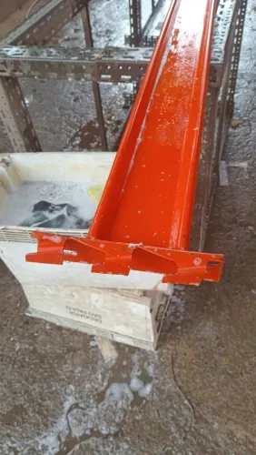 Longarinas de porta pallets usado