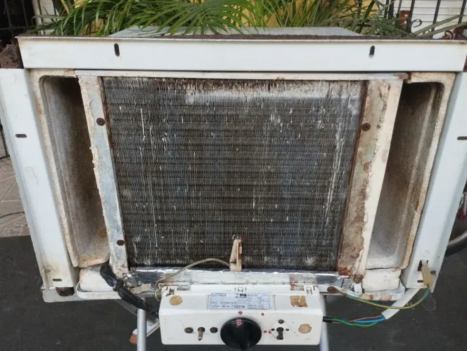AR 10MIL BTUS ELETROLUX 440 AC CARTÃO